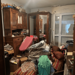 Entreprise de débarras dans les Hauts-de-France 16 Débarras appartement la madeleine chambre avant